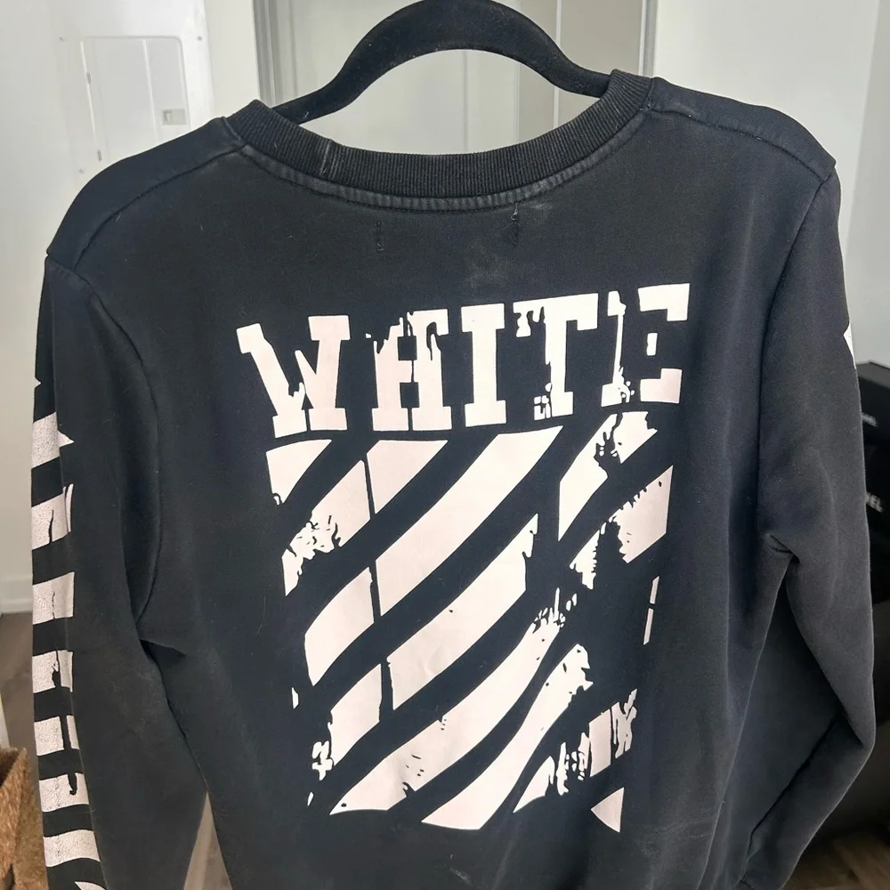 Off-White Brushed Sweatshirt - Picture 2 of 7